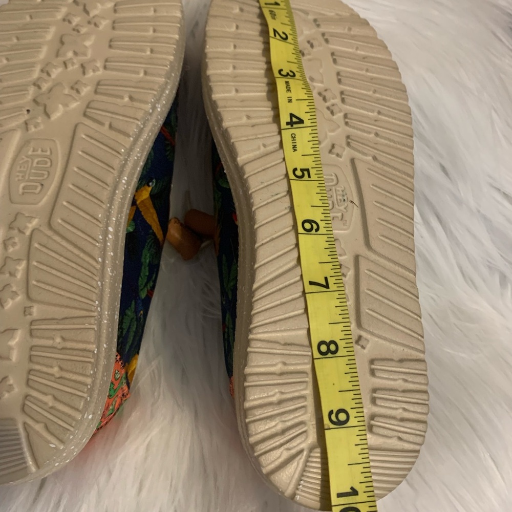 HEY DUDE Wendy Margaritaville colorful casual slip on loafers ladies size 6 NWOT - Picture 12 of 12
